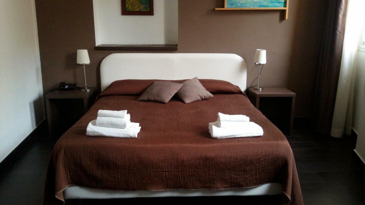 桑塔里贝拉科特酒店 圣费德勒·因特尔维 外观 照片